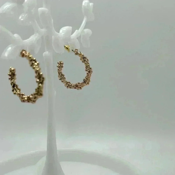 Goldie Textured Cuff Hoop Earrings - Picture 3 of 5
